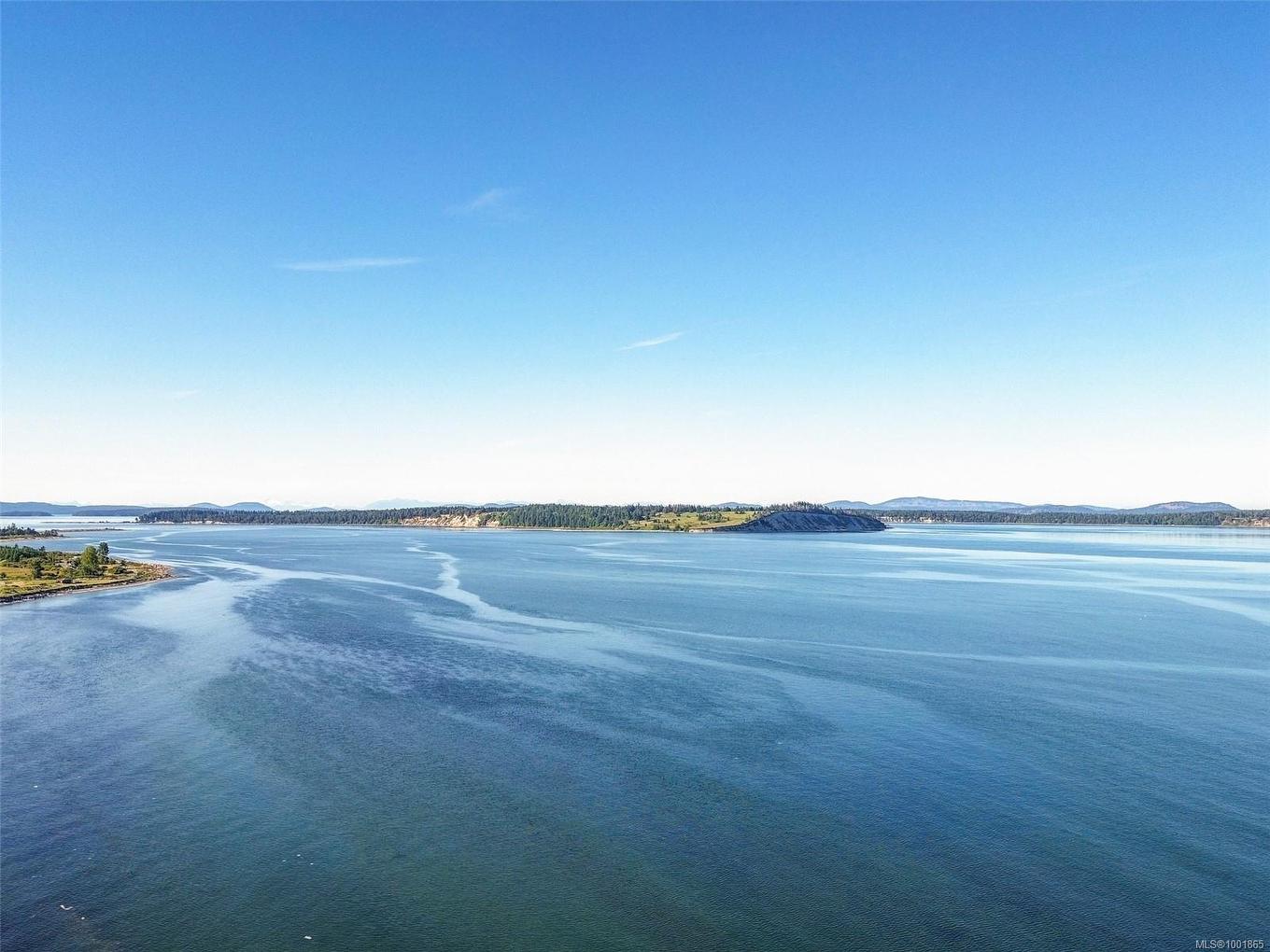 3191 Martindale Rd, Central Saanich, BC