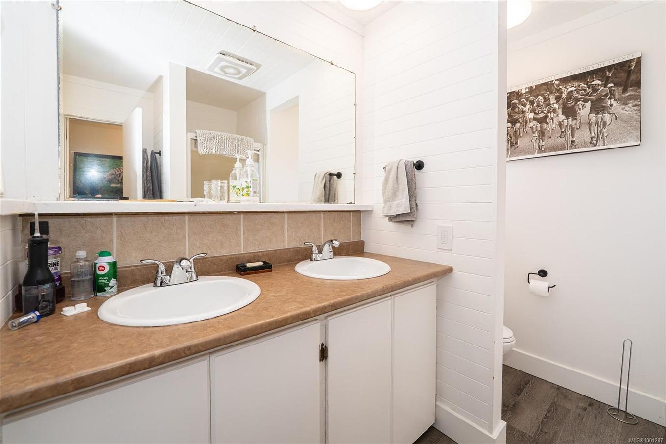 981 Isabell Ave, Langford, BC