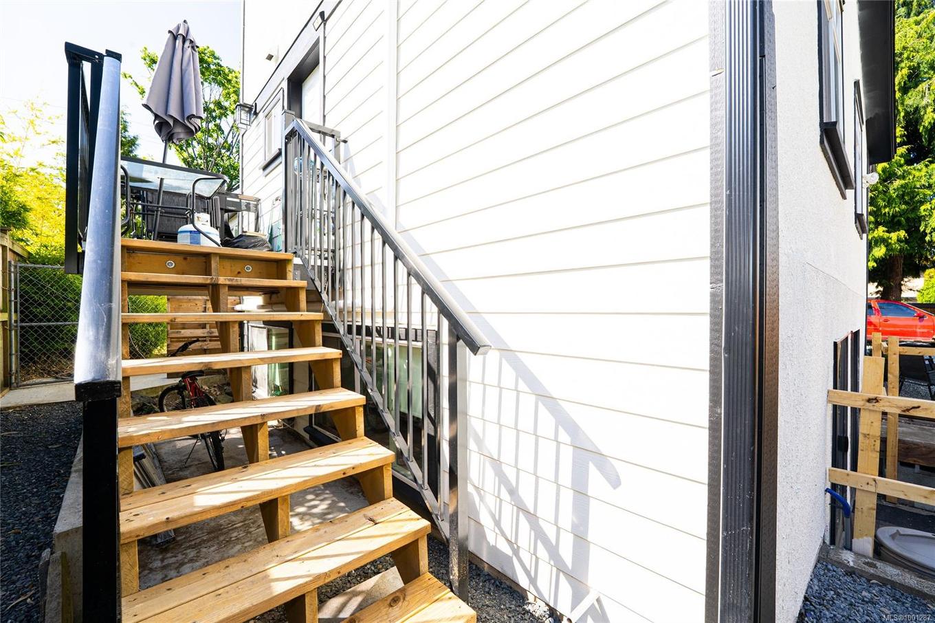 981 Isabell Ave, Langford, BC