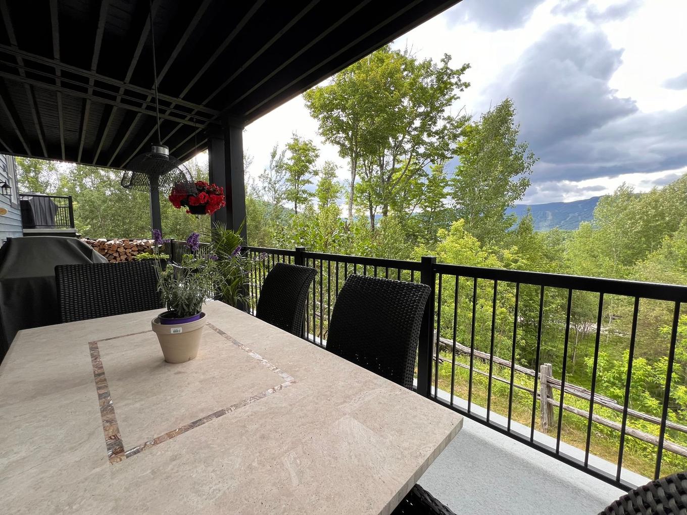 Balcon - 4-250 Rue Du Mont-Plaisant, Mont-Tremblant, QC - Outdoor With Exterior