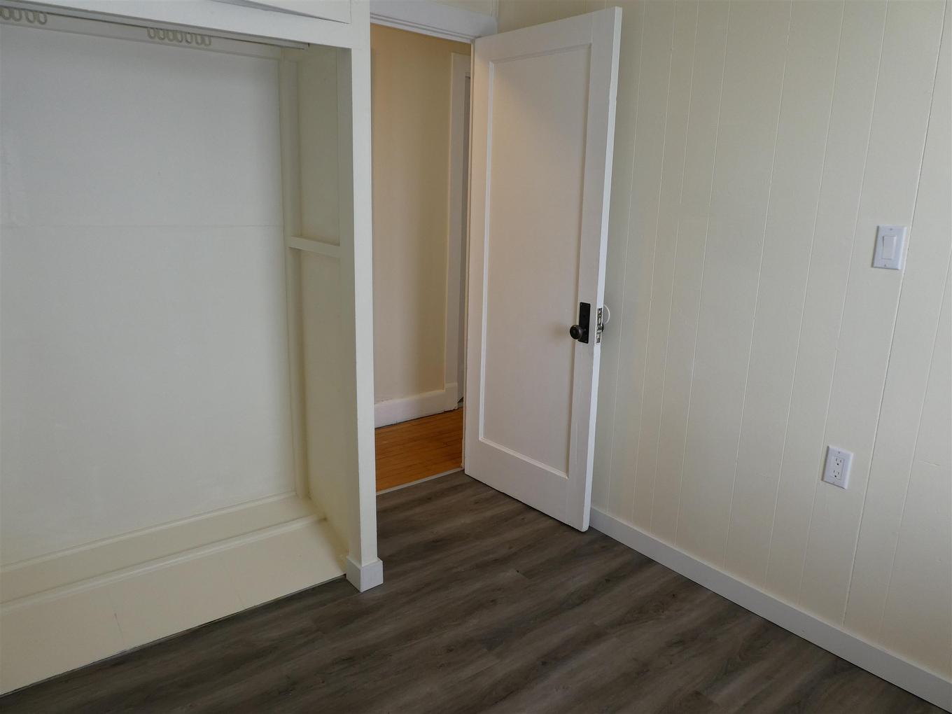 204 Second Ave Sw, Geraldton, ON - Indoor Photo Showing Other Room