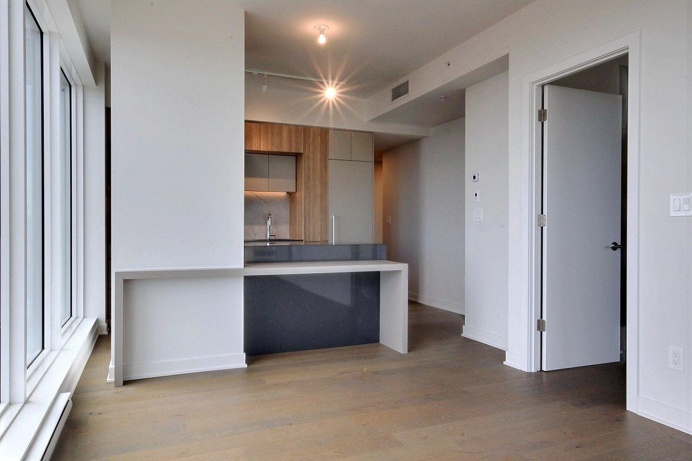 Kitchen - 2202-1188 Rue St-Antoine O., Montréal (Ville-Marie), QC - Indoor Photo Showing Other Room