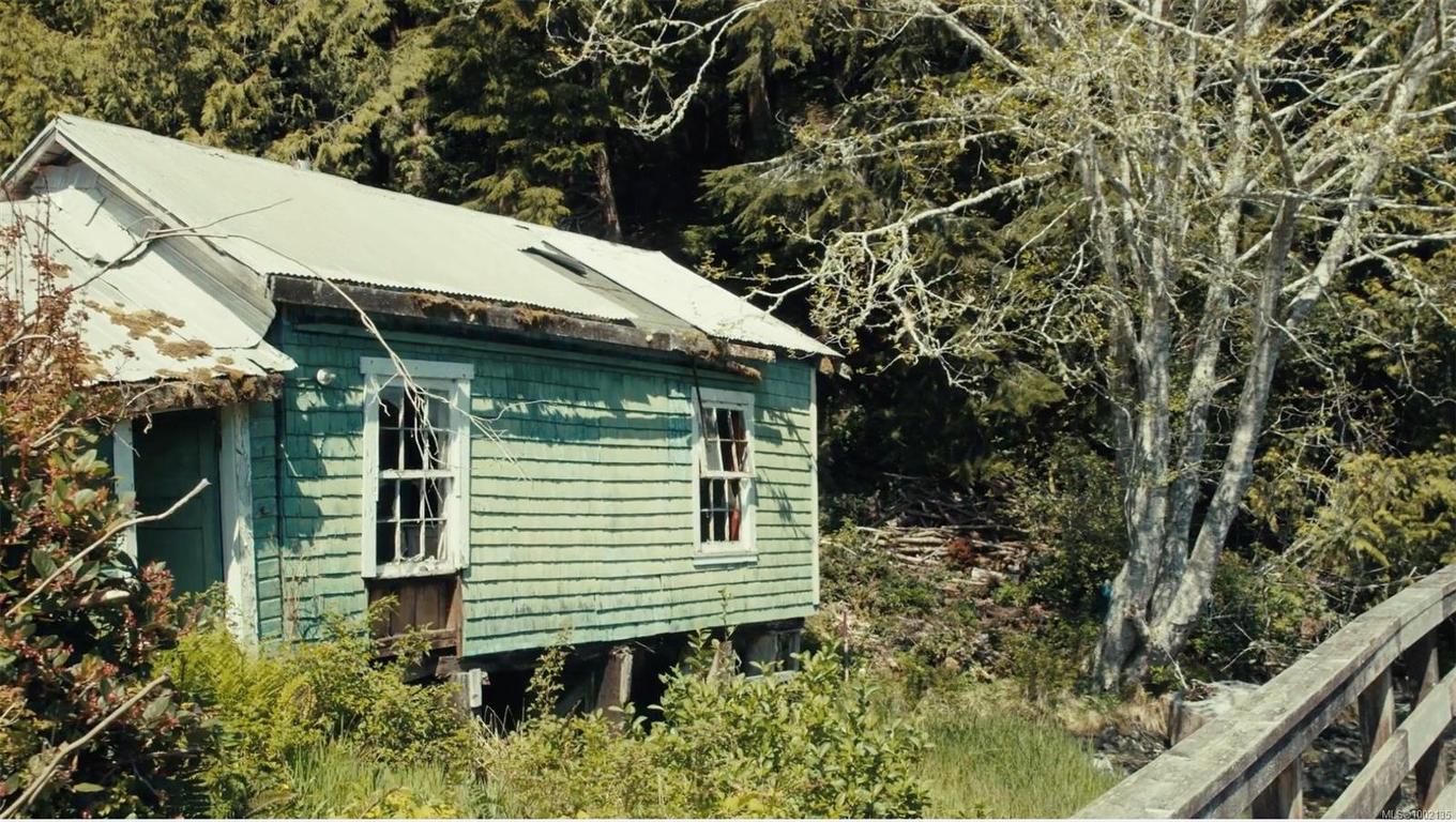 6-167 Regent St, Bamfield, BC