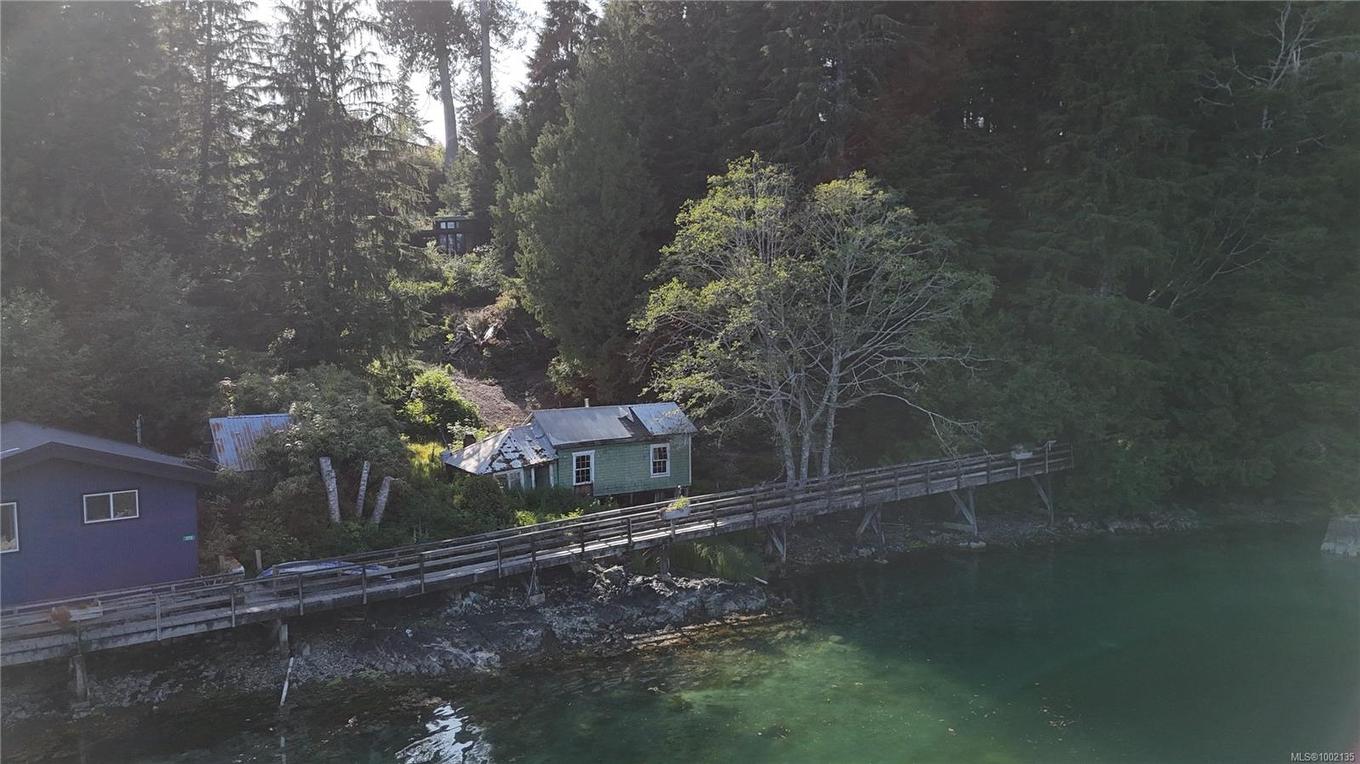 6-167 Regent St, Bamfield, BC