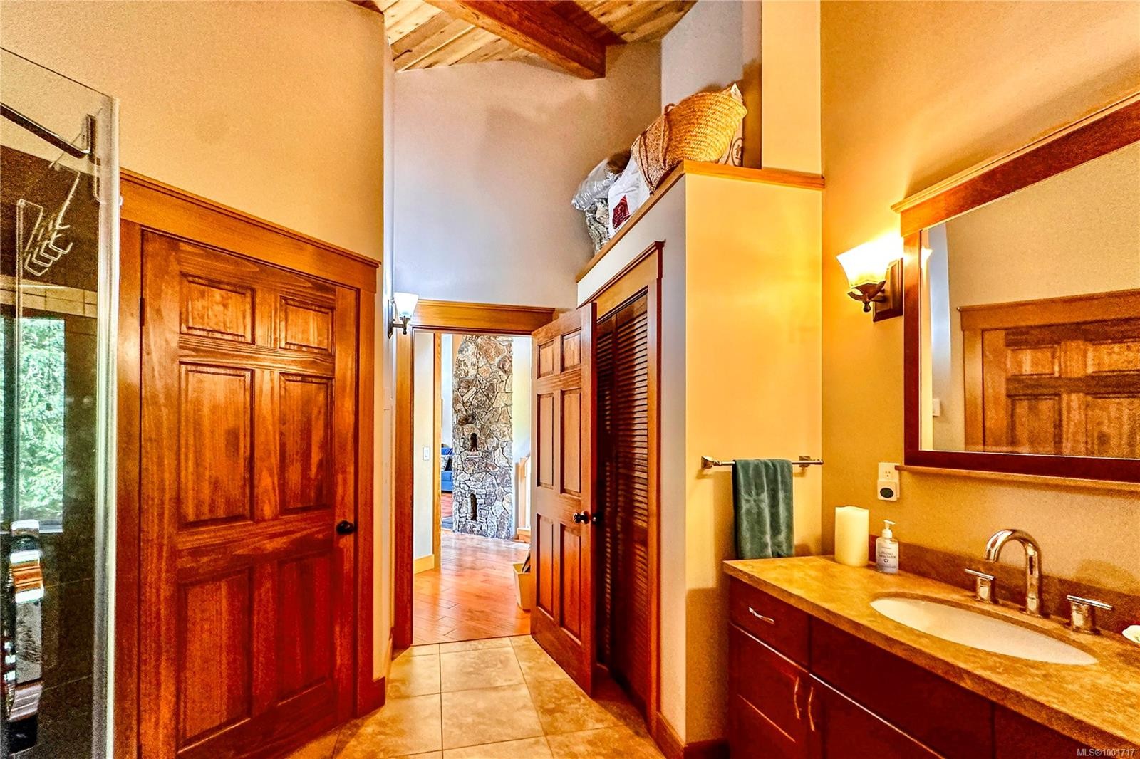 784 Cliffe Rd, Quadra Island, BC