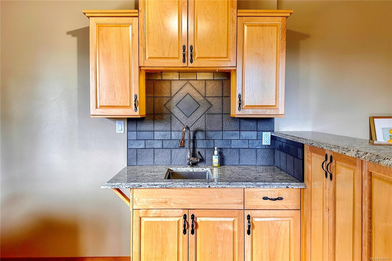 784 Cliffe Rd, Quadra Island, BC