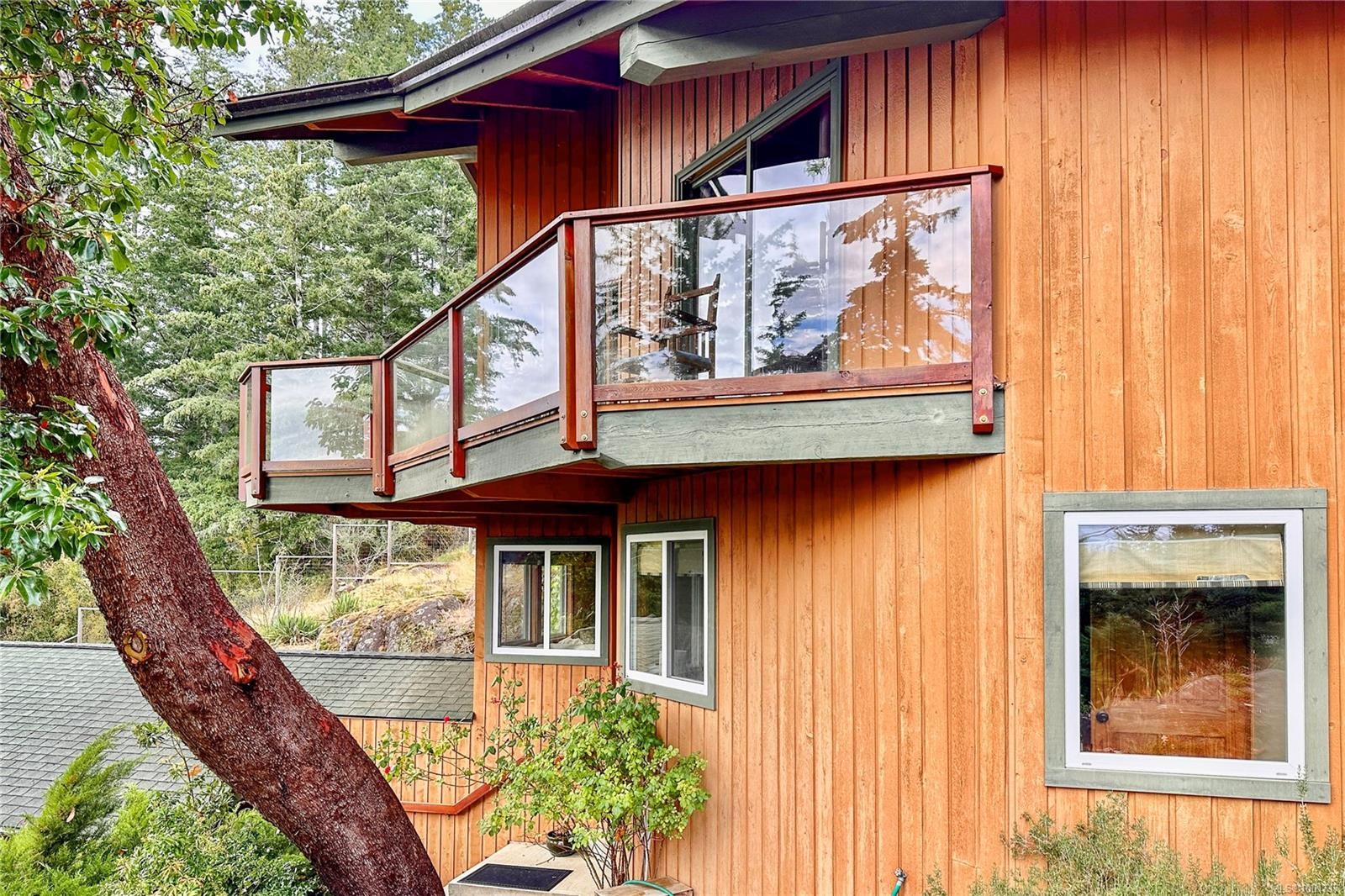 784 Cliffe Rd, Quadra Island, BC