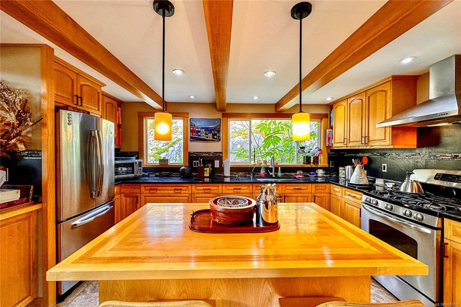 784 Cliffe Rd, Quadra Island, BC