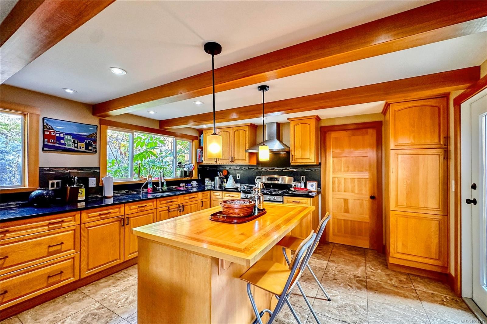 784 Cliffe Rd, Quadra Island, BC