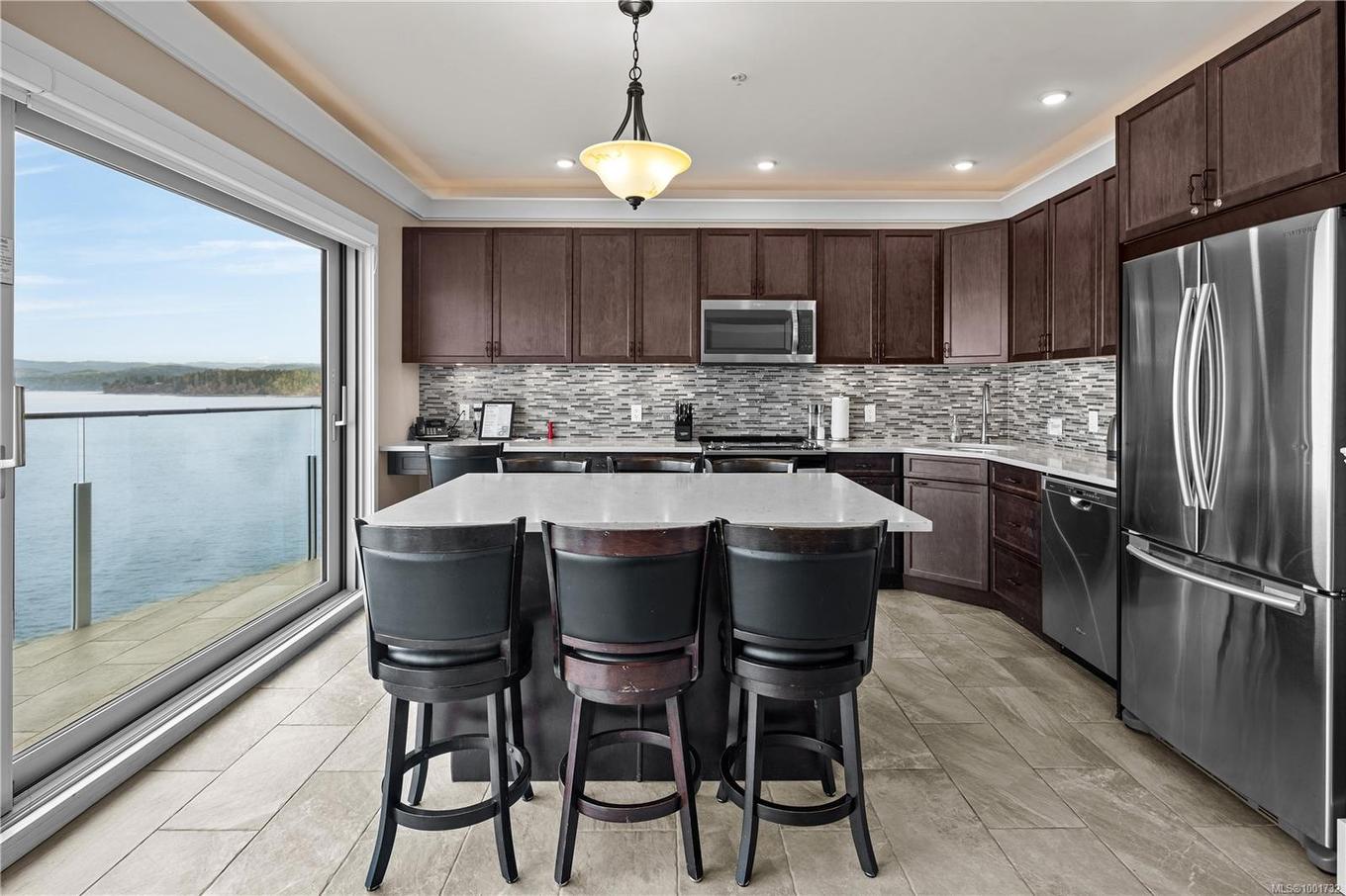42B-1000 Sookepoint Pl, Sooke, BC - Indoor Photo Showing Kitchen With Stainless Steel Kitchen With Upgraded Kitchen