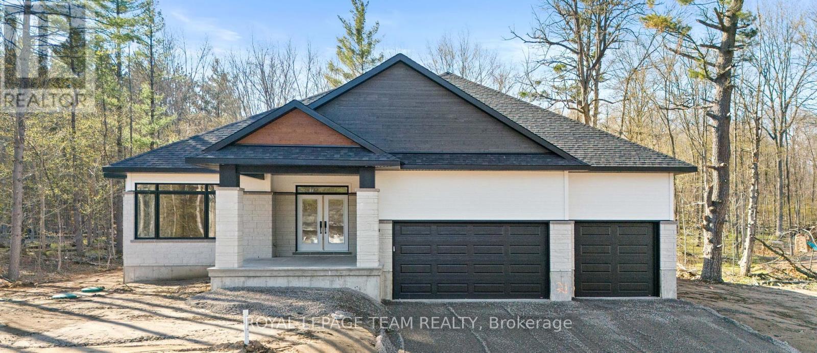 Similar model image; builder variations possible. - 79 Hogan Drive, Mcnab/Braeside, ON - Outdoor