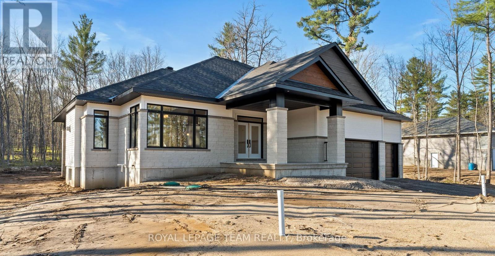 Similar model image; builder variations possible. - 79 Hogan Drive, Mcnab/Braeside, ON - Outdoor