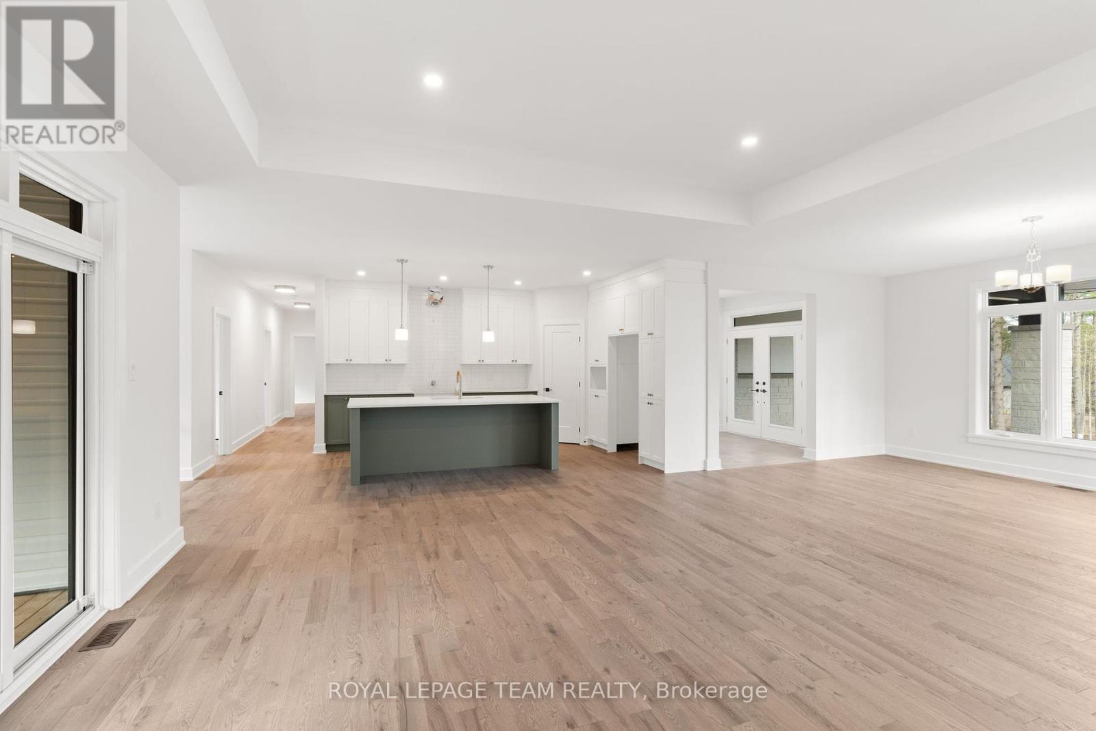 Similar model image; builder variations possible. - 79 Hogan Drive, Mcnab/Braeside, ON - Indoor