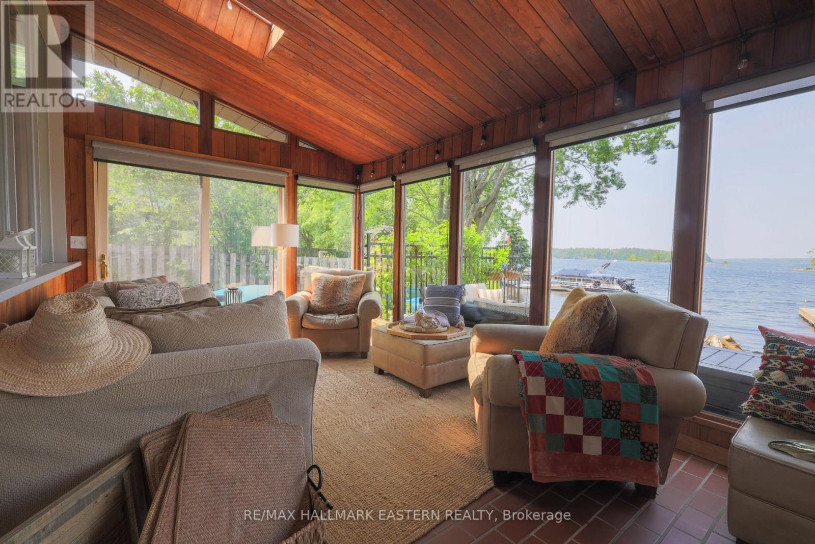 2310 Salmon Bay Road, Douro-Dummer, ON - Indoor Photo Showing Living Room