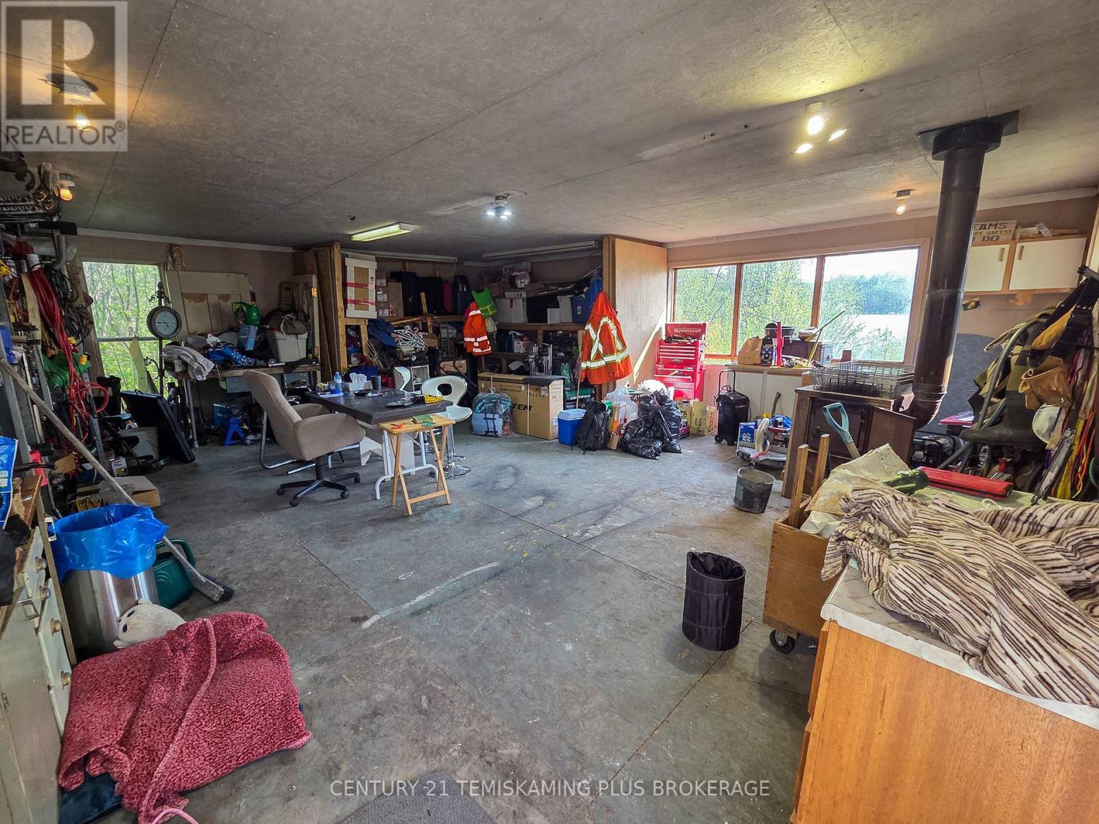 794022 Island Road, Charlton And Dack, ON - Indoor