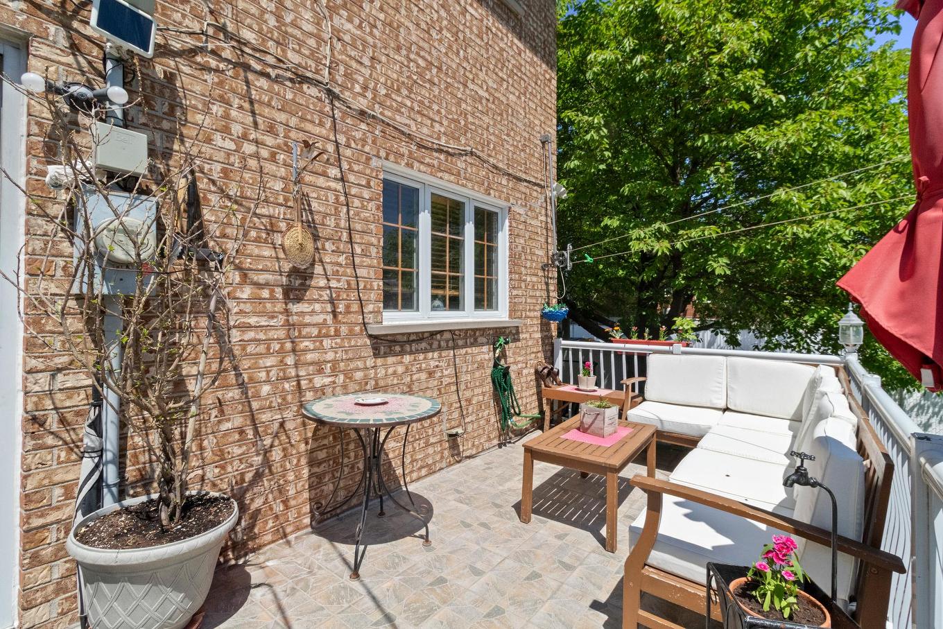 Terrasse - 6790 Rue St-Zotique E., Montréal (Mercier/Hochelaga-Maisonneuve), QC - Outdoor With Exterior