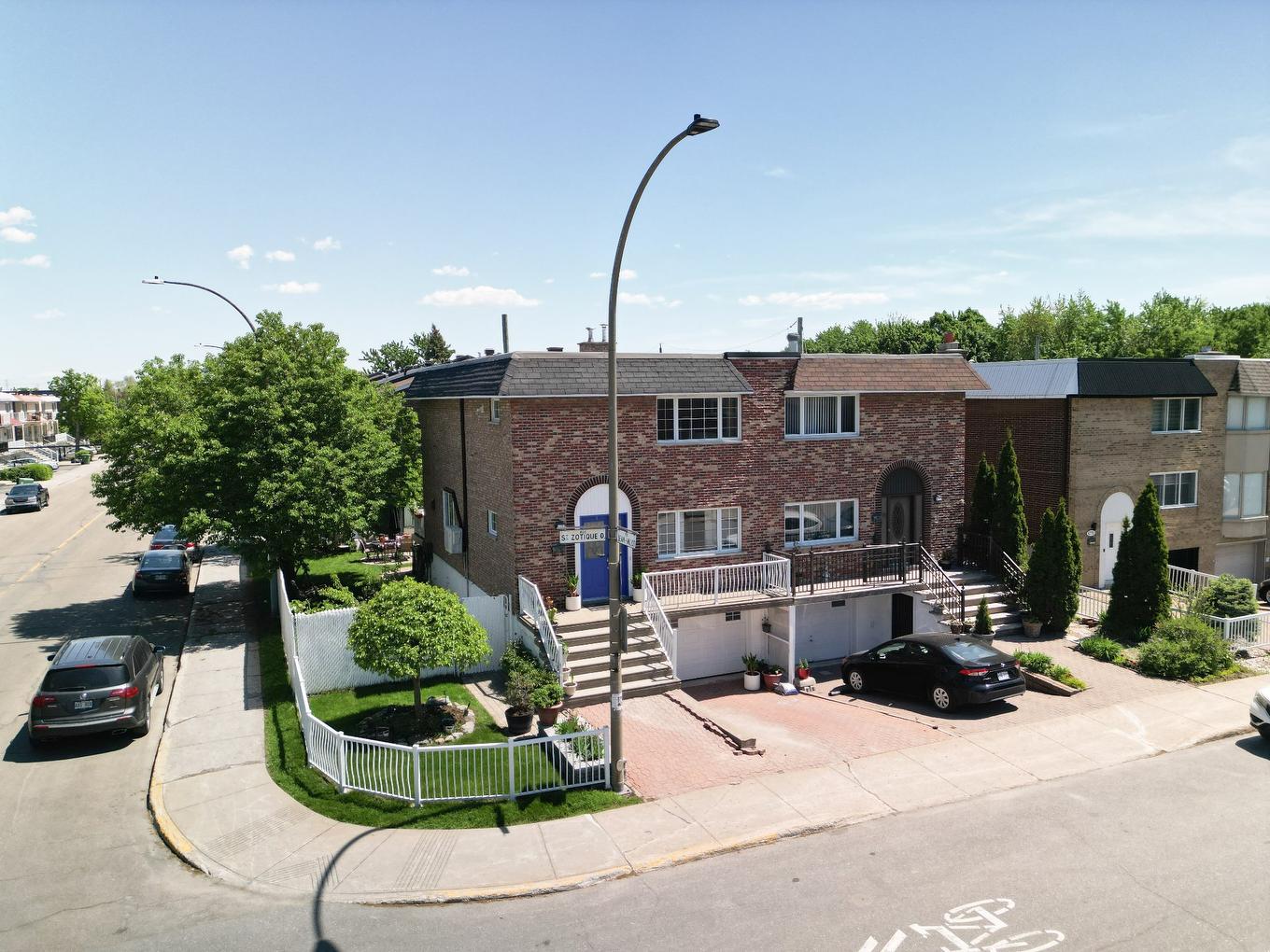 Façade - 6790 Rue St-Zotique E., Montréal (Mercier/Hochelaga-Maisonneuve), QC - Outdoor