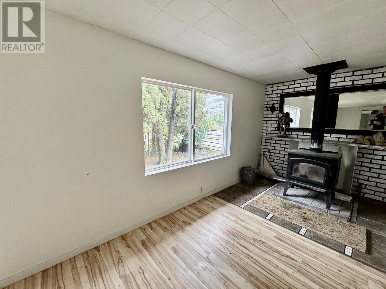 124 Road 10, Oliver, BC