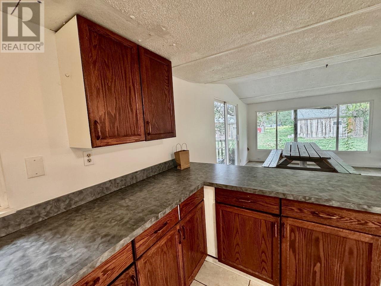 124 Road 10, Oliver, BC