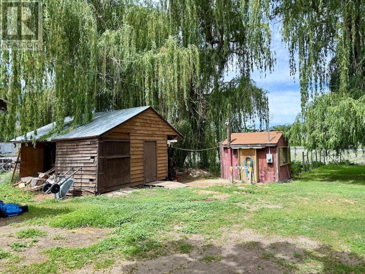 124 Road 10, Oliver, BC