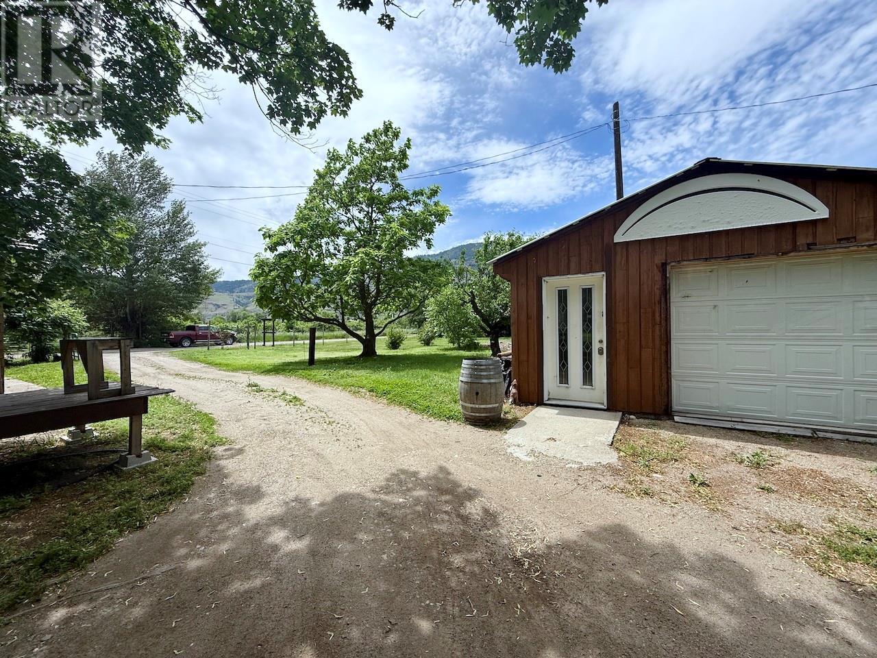 124 Road 10, Oliver, BC