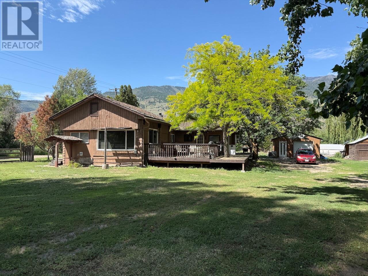 124 Road 10, Oliver, BC
