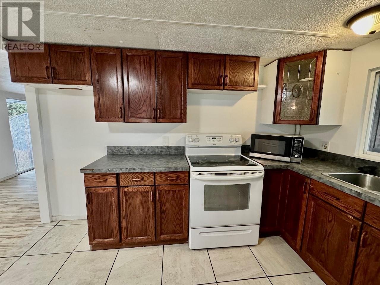 124 Road 10, Oliver, BC