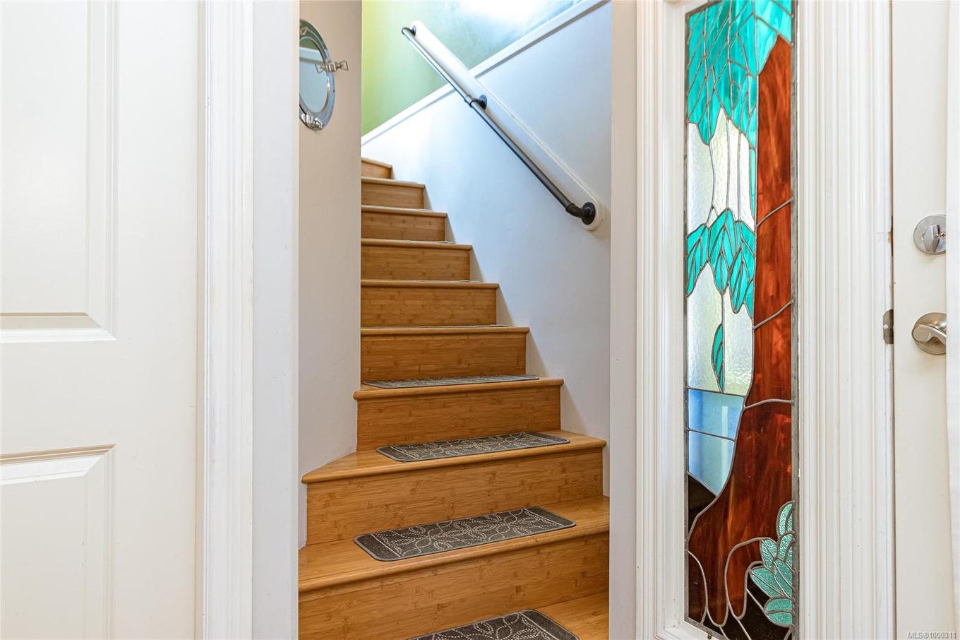 A2-1 Dallas Rd, Victoria, BC