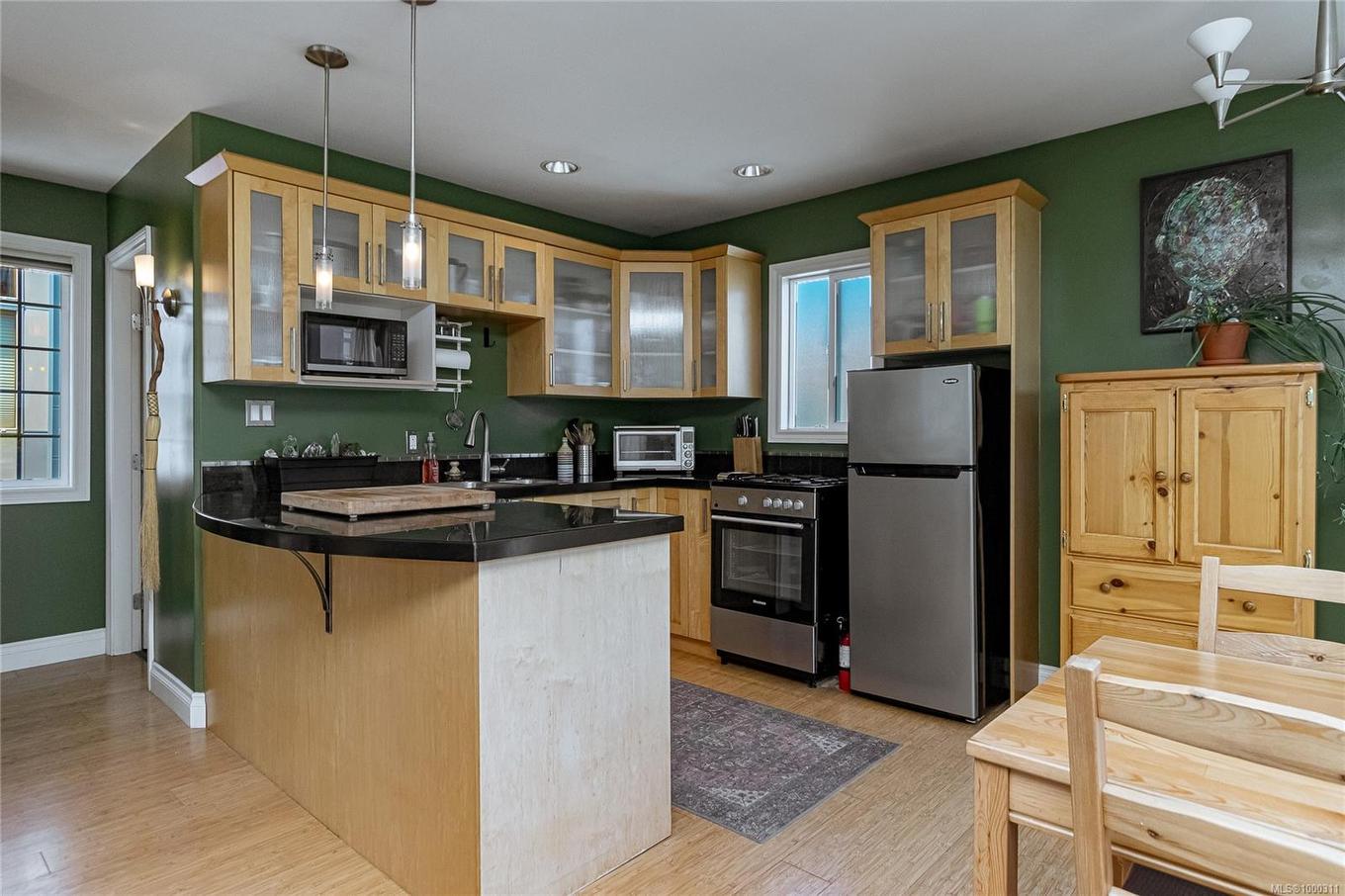 A2-1 Dallas Rd, Victoria, BC