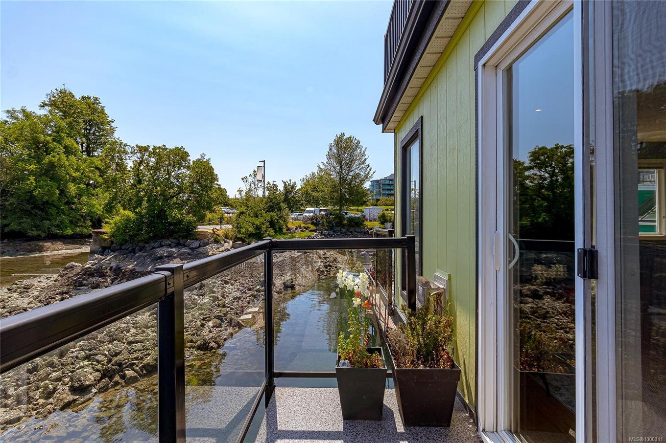 A2-1 Dallas Rd, Victoria, BC