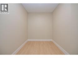 Master walk in closet -