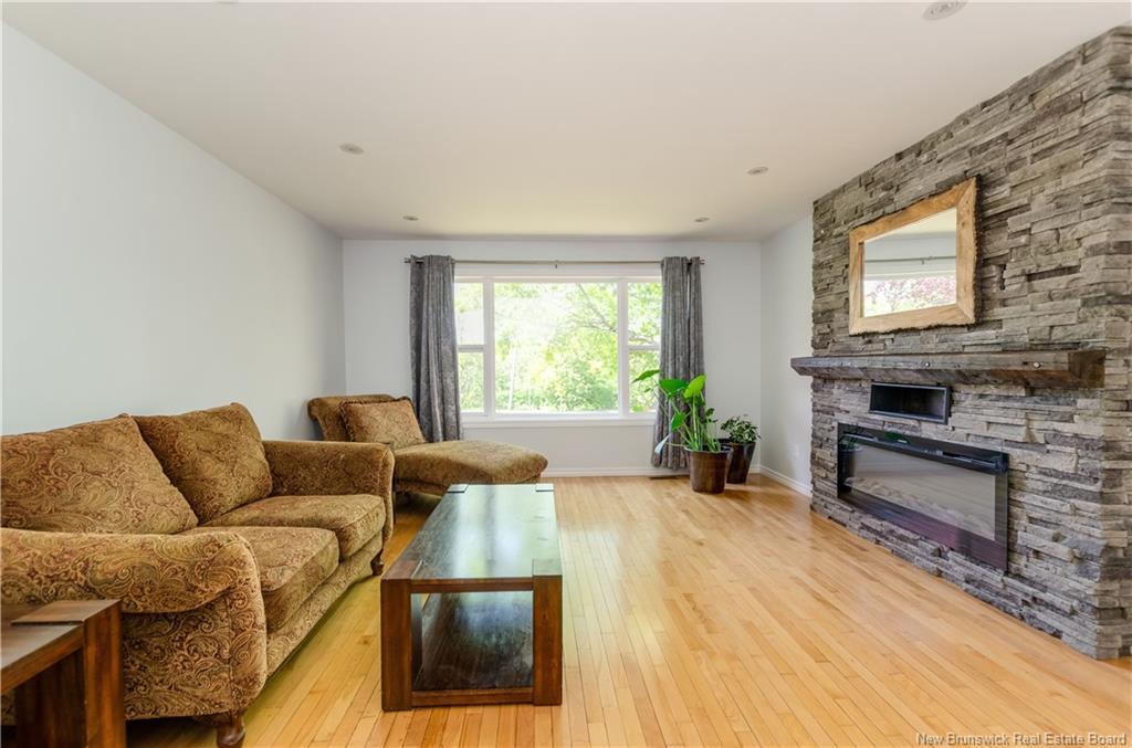 398 Westmount Blvd, Moncton, NB