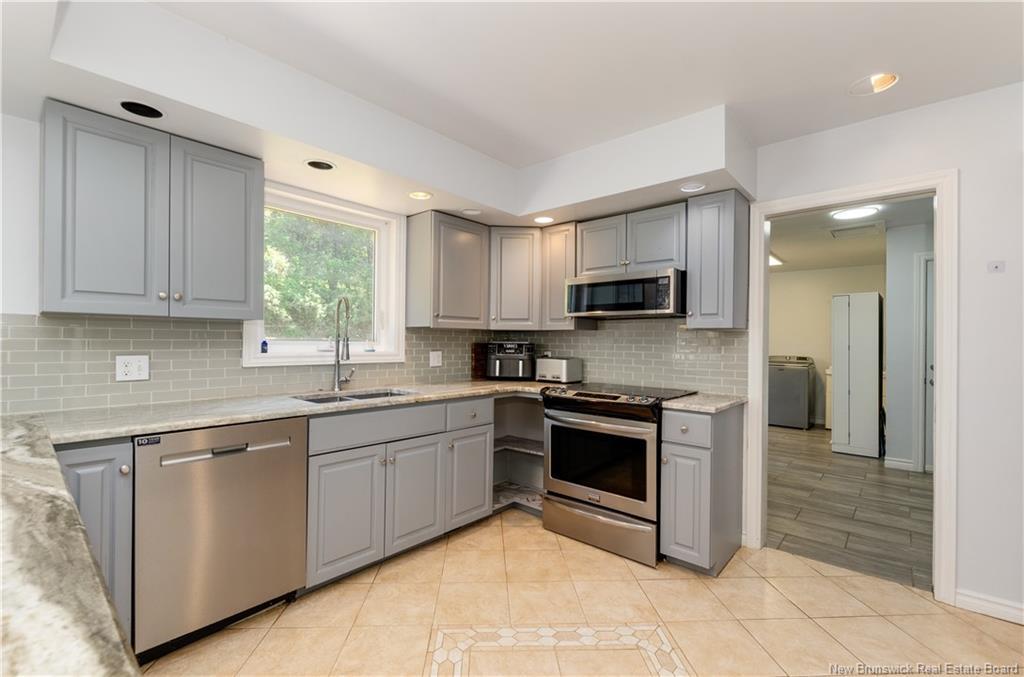 398 Westmount Blvd, Moncton, NB