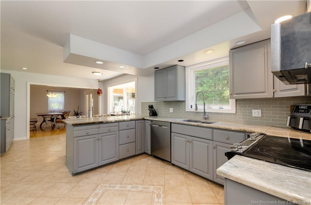 398 Westmount Blvd, Moncton, NB