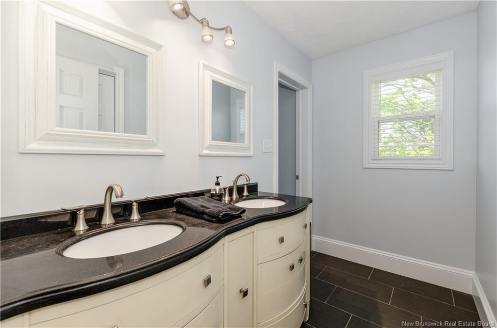 398 Westmount Blvd, Moncton, NB