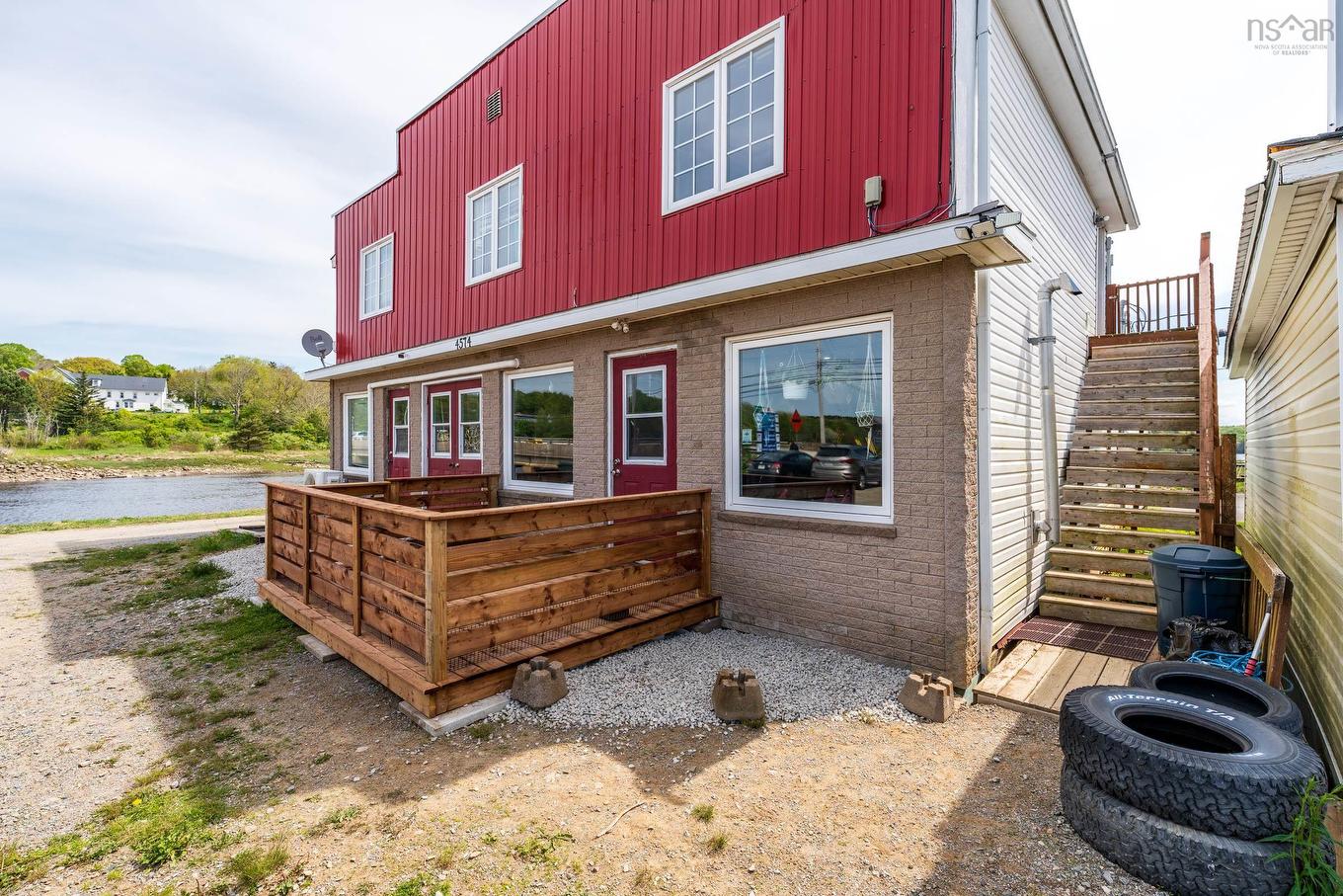 4574 Highway 1, Weymouth, NS