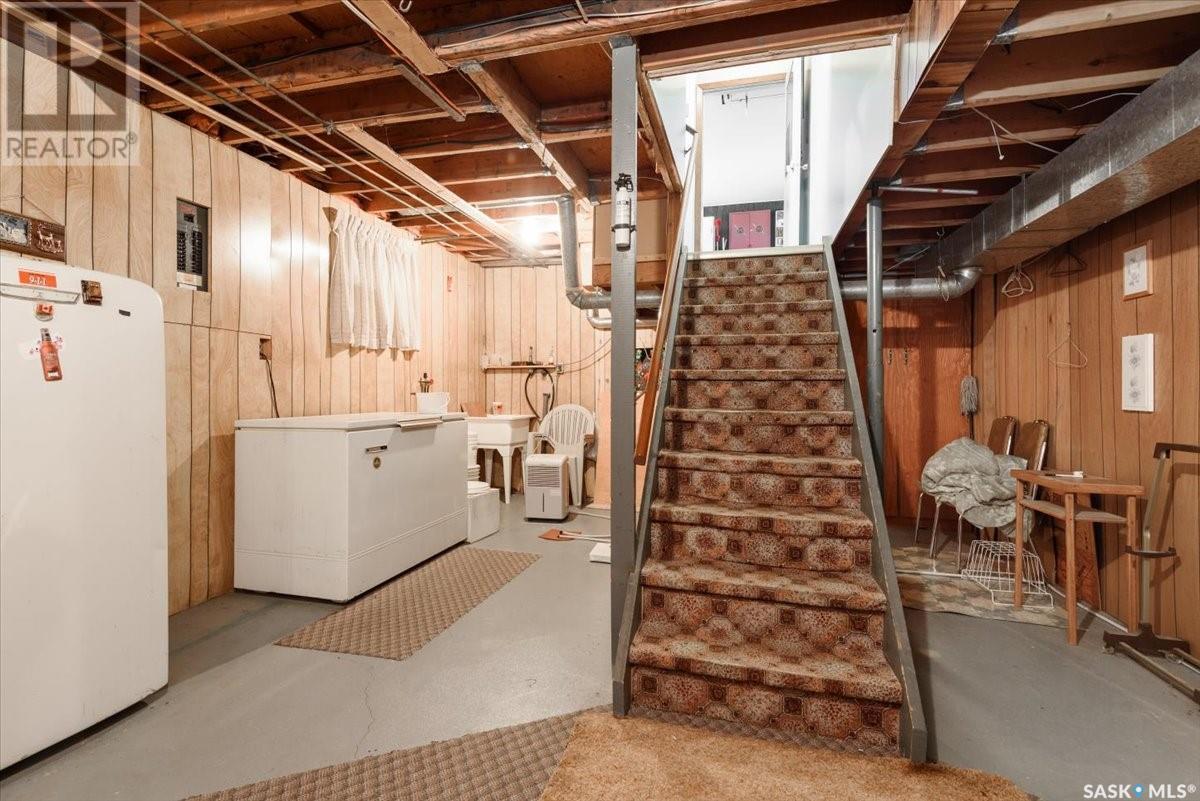 109 Charles Crescent, Balcarres, SK - Indoor Photo Showing Basement