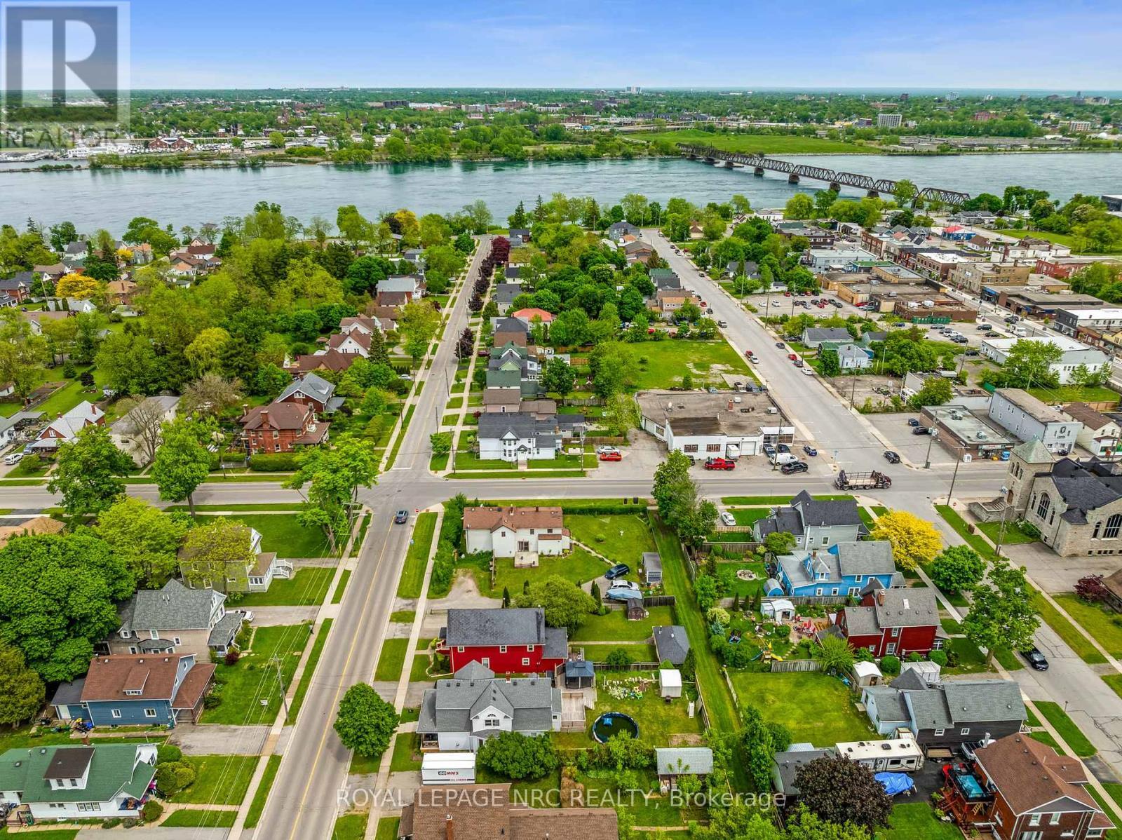 201-B Phipps Street, Fort Erie (Central), ON