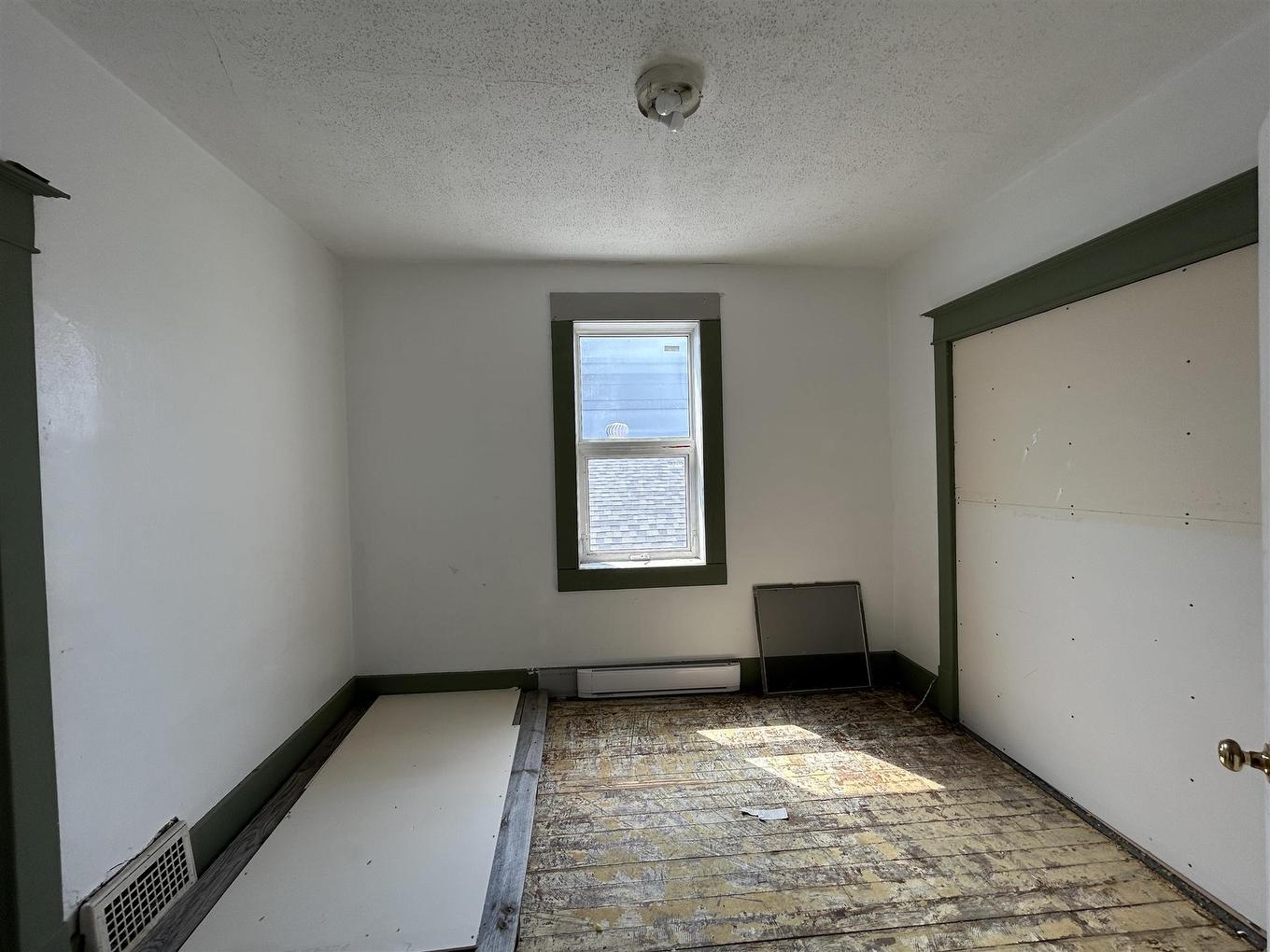 215 Scott Street, Fort Frances, ON