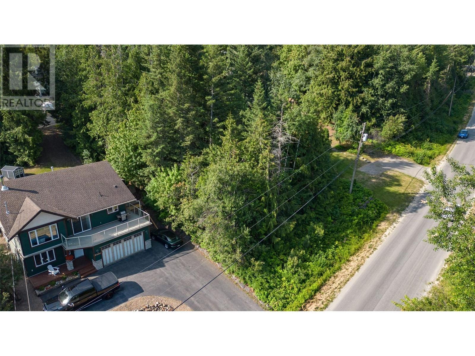 46 Centennial Drive, Blind Bay, BC