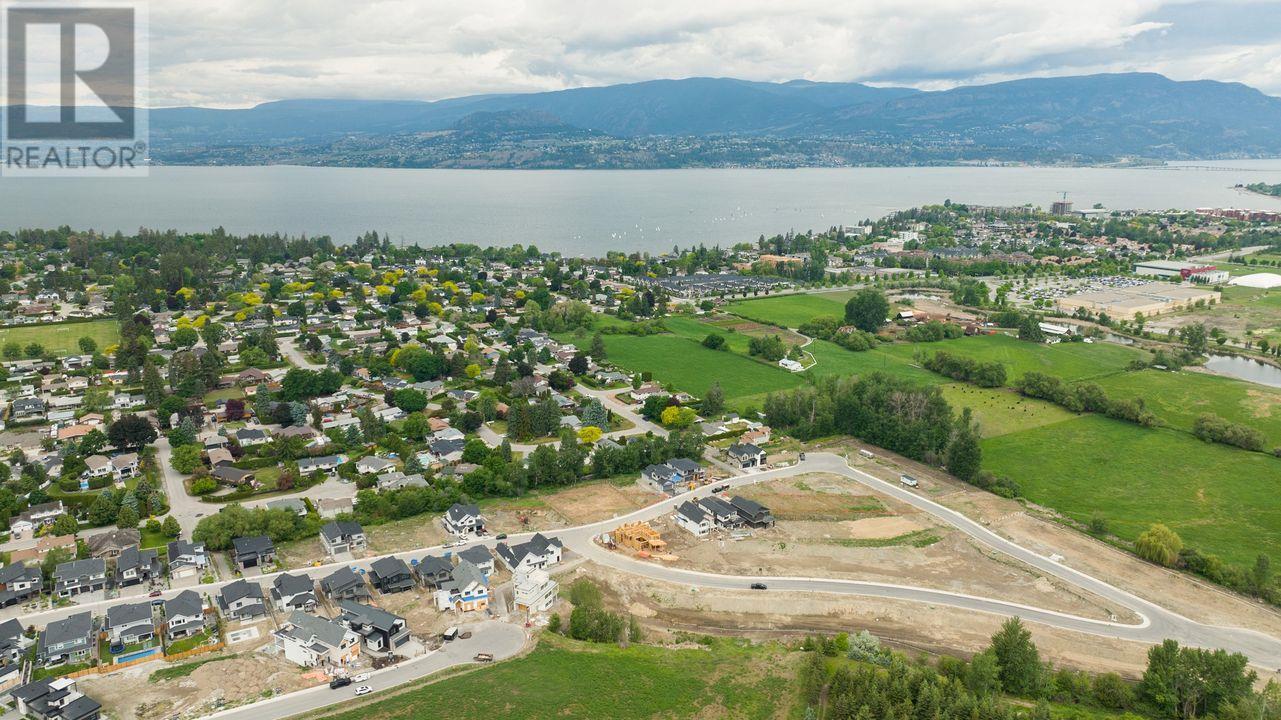 908 Bull Crescent Lot# 90, Kelowna, BC