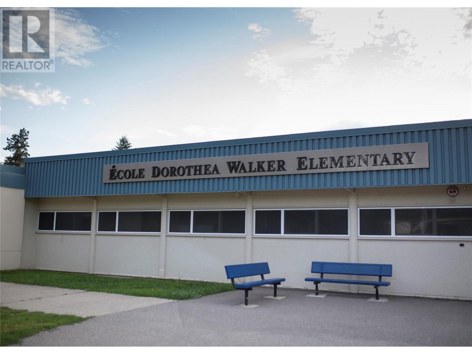 908 Bull Crescent Lot# 90, Kelowna, BC