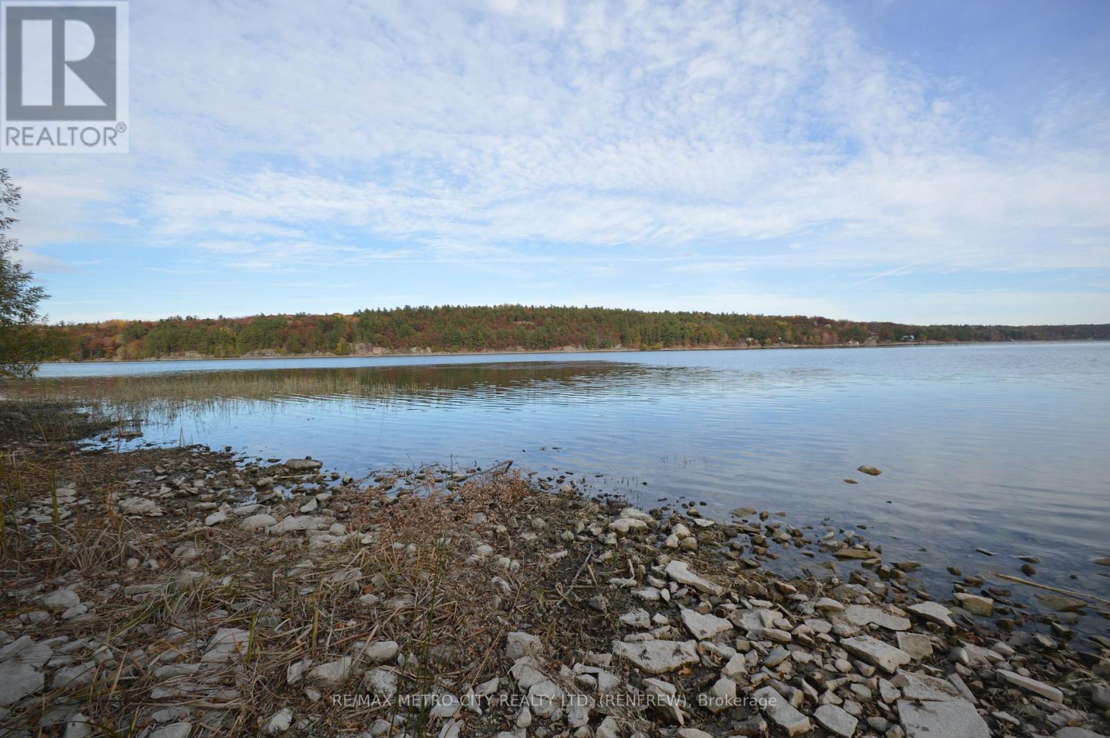 00 Faught Road, Whitewater Region, ON