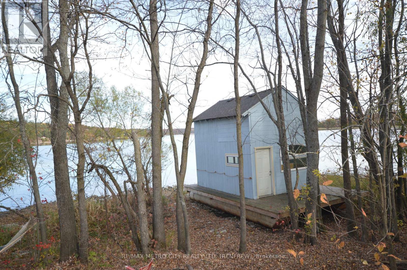 00 Faught Road, Whitewater Region, ON