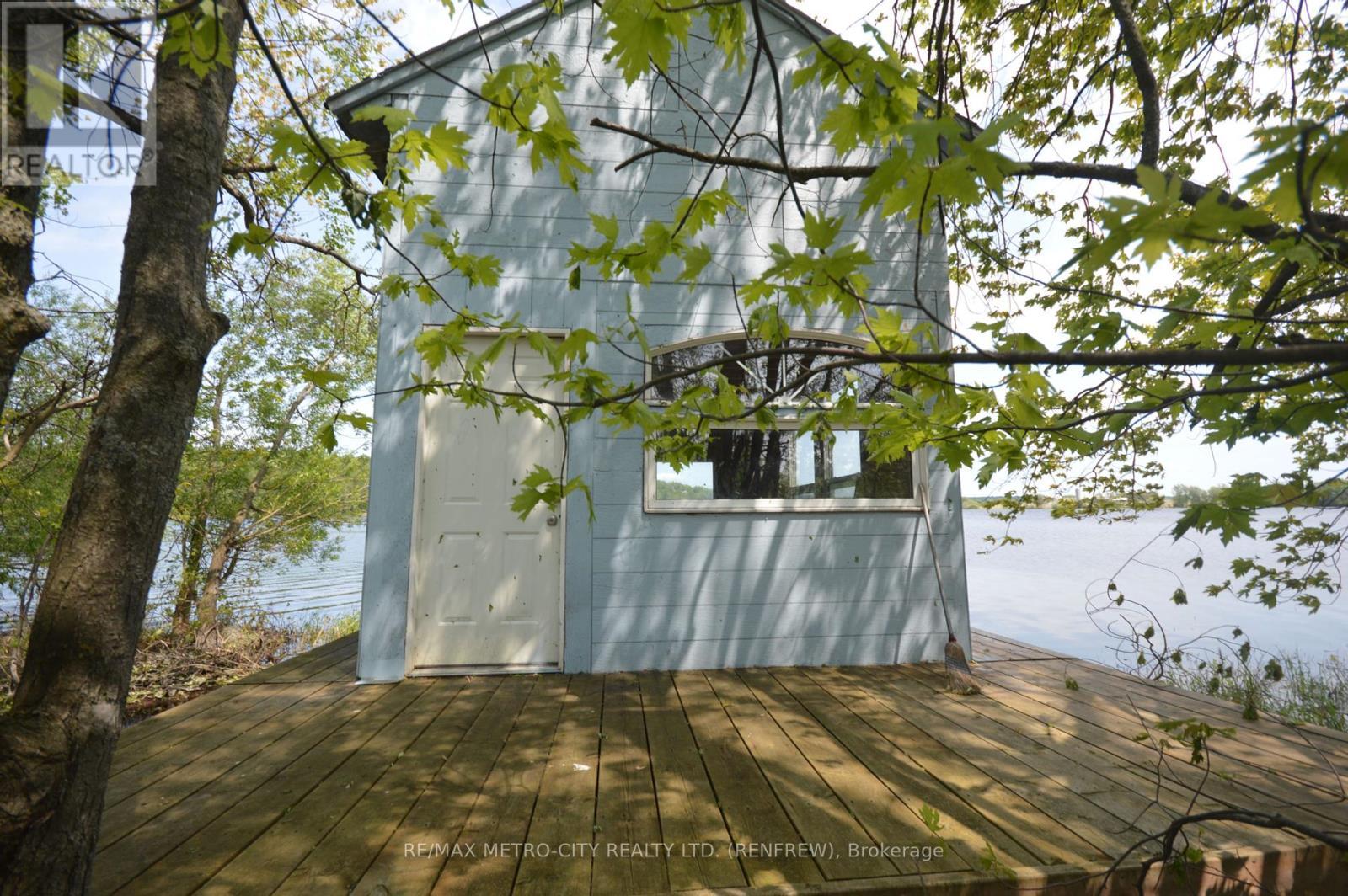 00 Faught Road, Whitewater Region, ON