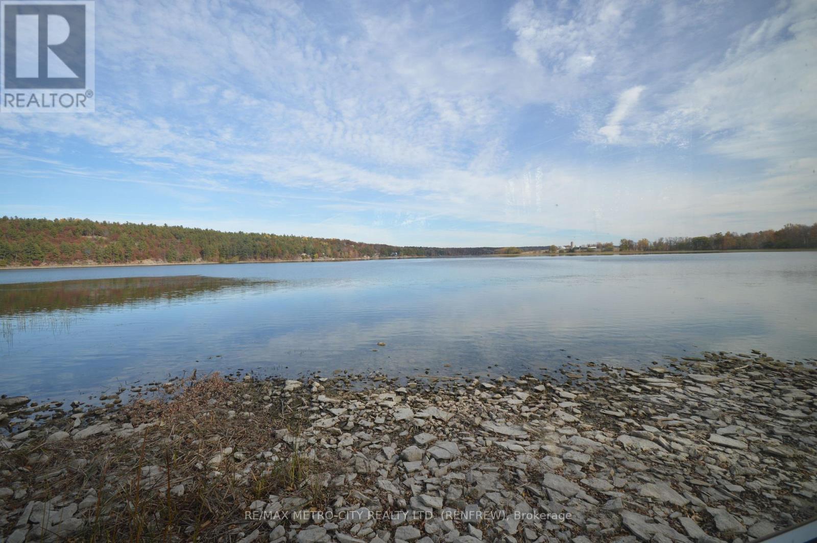 00 Faught Road, Whitewater Region, ON