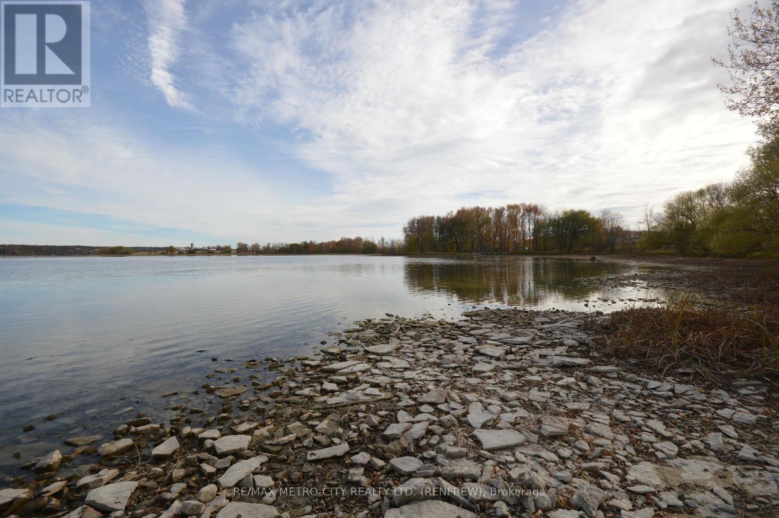 00 Faught Road, Whitewater Region, ON