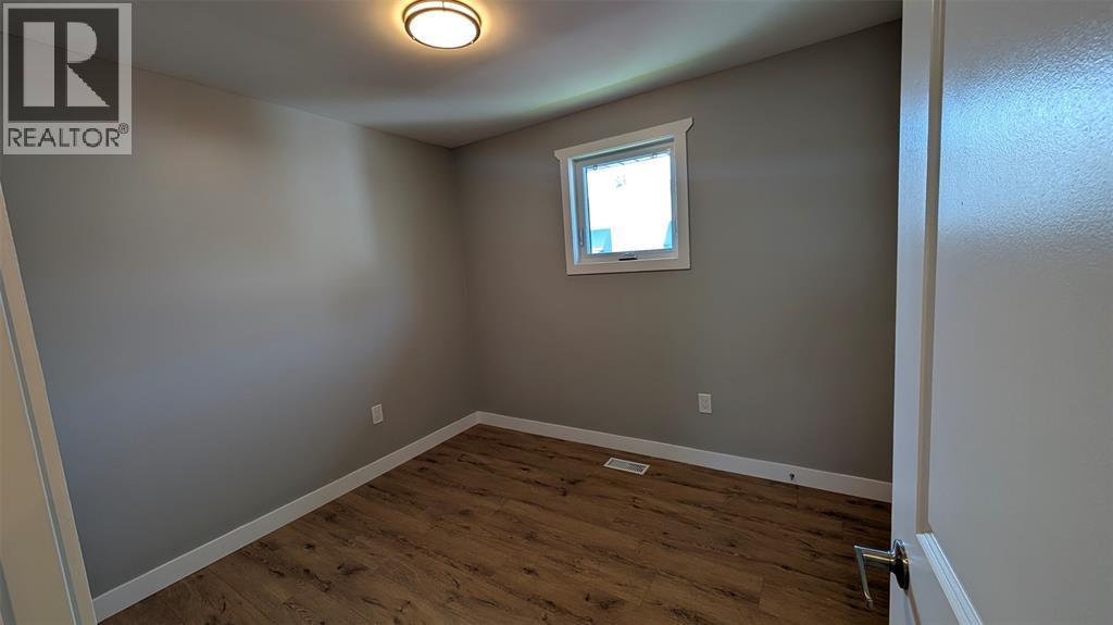 2761 Oil Heritage Road Unit# 20, Oil Springs, ON - Indoor Photo Showing Other Room