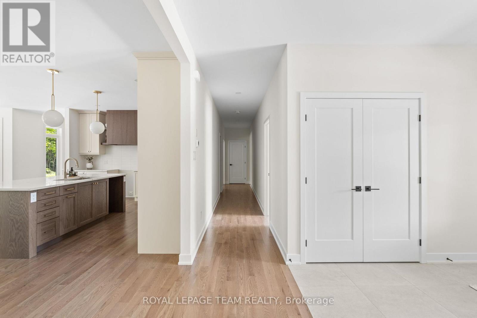 Similar model image; builder variations possible. - 47 Hogan Drive, Mcnab/Braeside, ON - Indoor