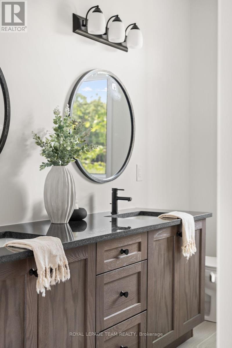 Similar model image; builder variations possible. - 47 Hogan Drive, Mcnab/Braeside, ON - Indoor